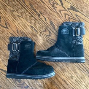 Women's Sorel Boots Rylee Winter Bootie Black Suede Mid Calf NL2370-010 Size 10